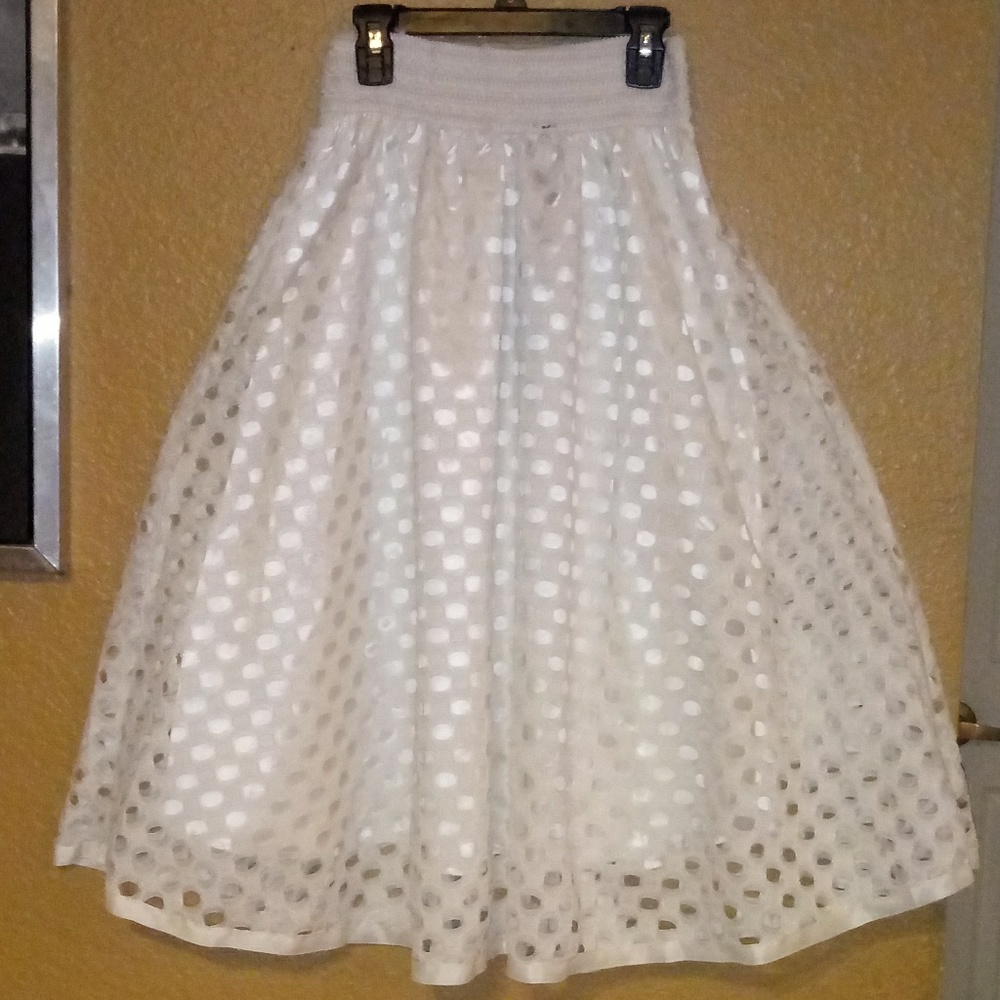 SOLD.... White Lace Skirt